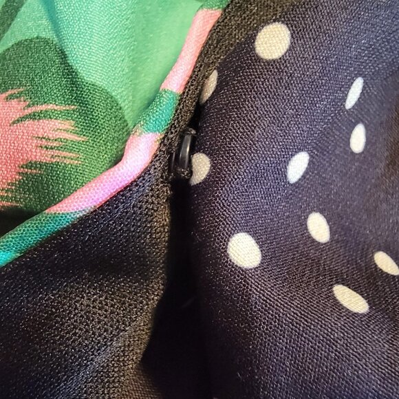 Vici Swimsuit Womens Size XS Multicolor One Piece Two Patterns Bathing Suit - Picture 4 of 9